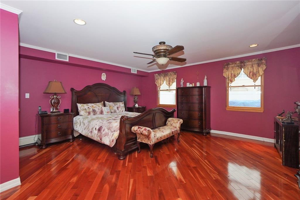 1416 80th Dyker Heights 11228 New York photo